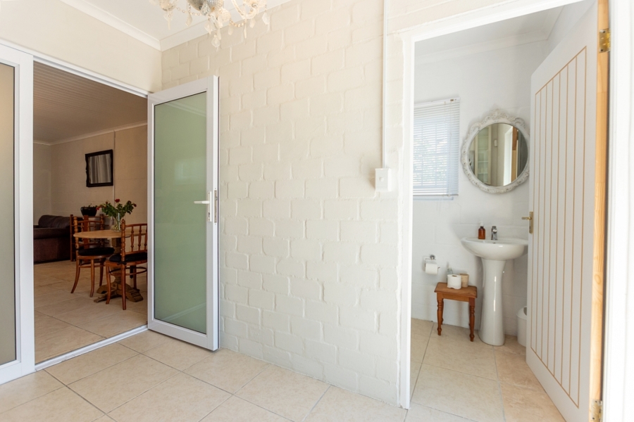 4 Bedroom Property for Sale in Riebeek Kasteel Western Cape